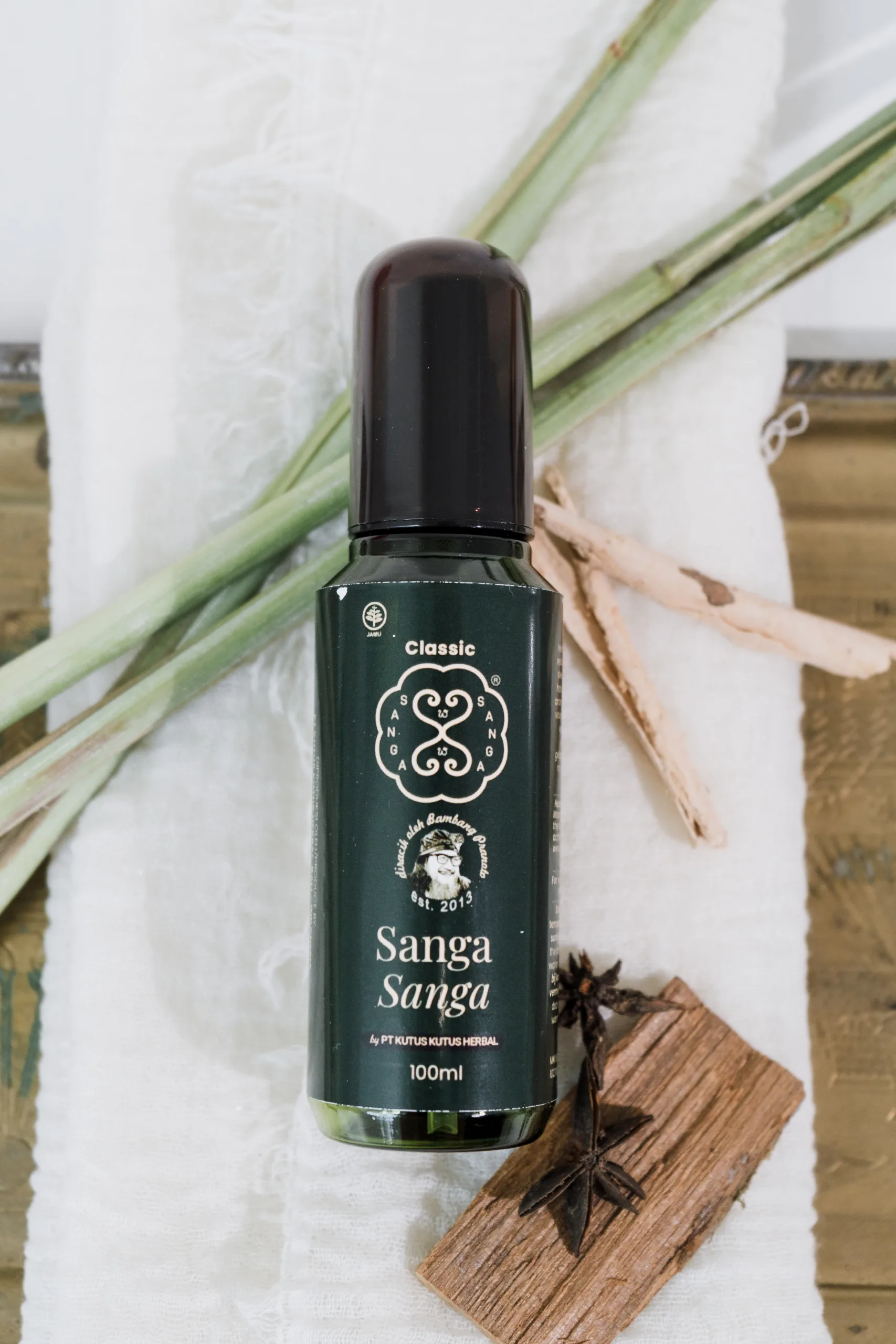 Sanga Sanga Classic Herbal Body Oil - Image 3